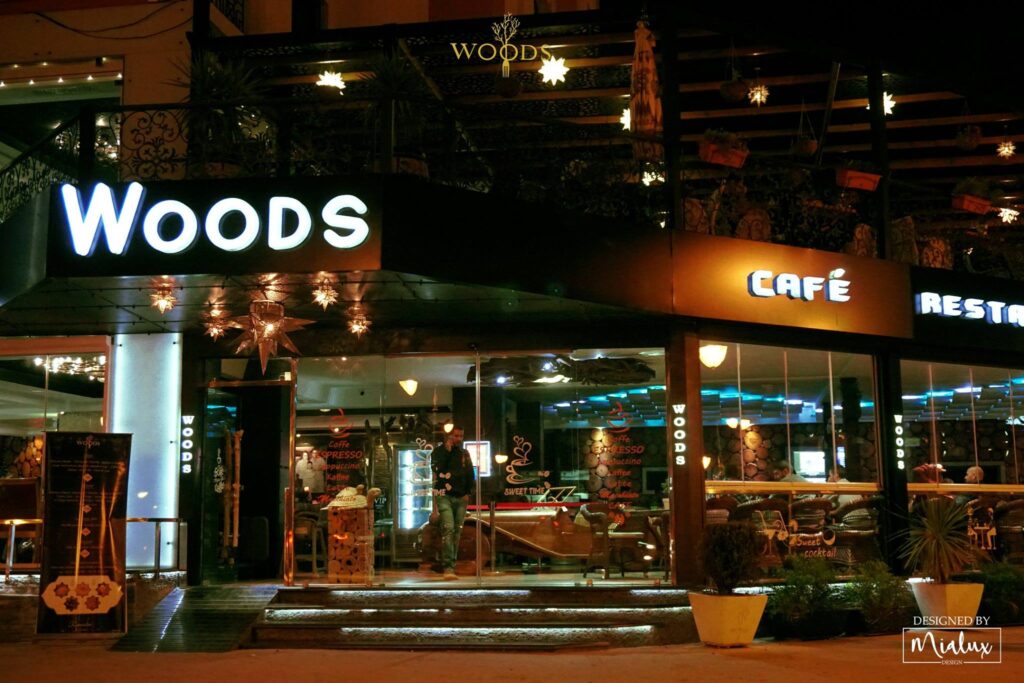 Woods Café Restaurant